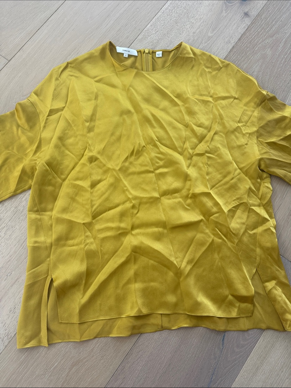 Vince 100% silk short sleeve blouse top - Picture 3 of 4